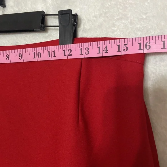 Le Suit Women's Red Skirt Suit - Picture 11 of 13